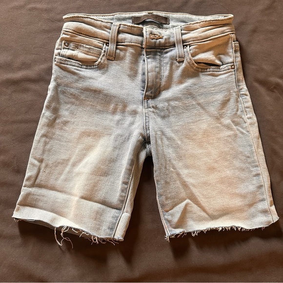 Joe’s Jeans The Icon Cutoff Denim Shorts Distressed Frayed Hem Size 25 Blue Fun - Picture 1 of 11